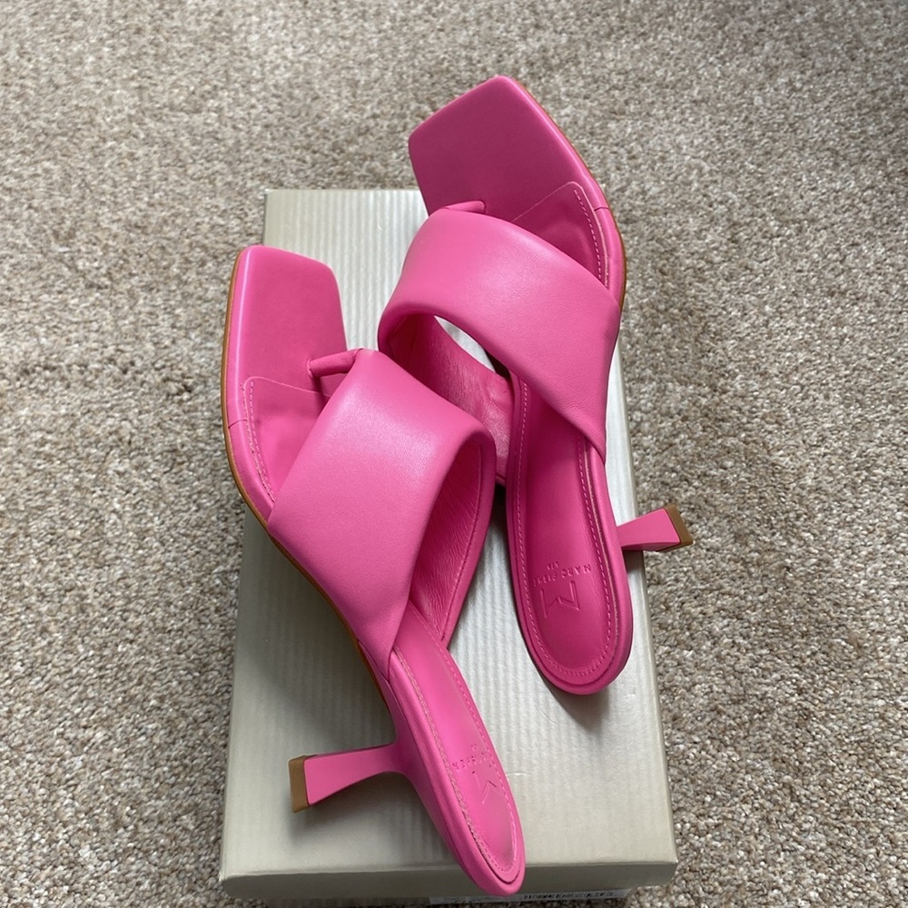 Marc Fisher CiCi Sandal - Picture 7 of 8